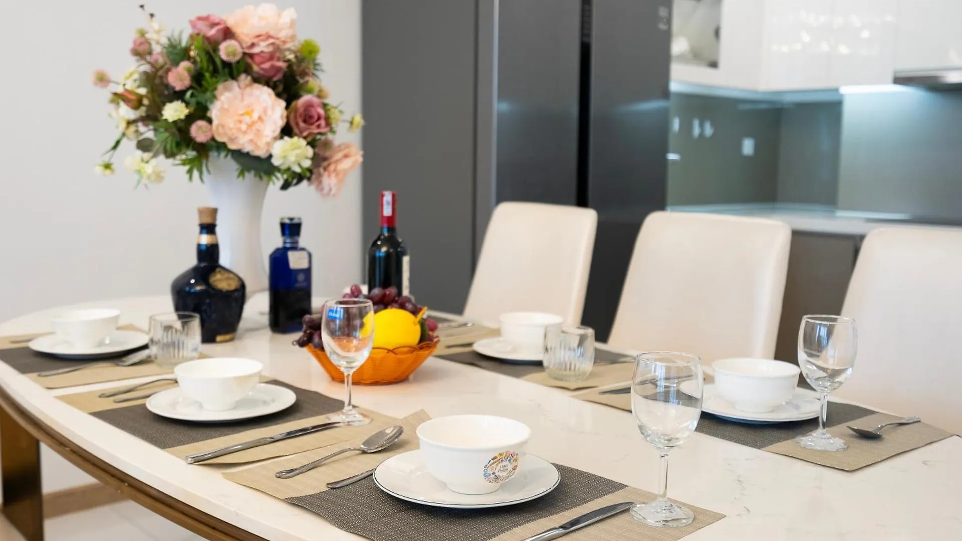 The Landmark 81 Resident Covent Garden Apartment Ho Chi Minh City Vietnam