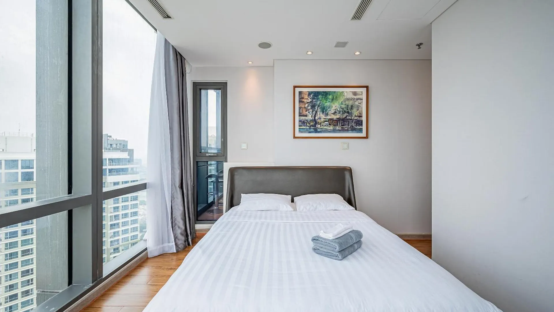 The Landmark 81 Resident Covent Garden Apartment Ho Chi Minh City Vietnam