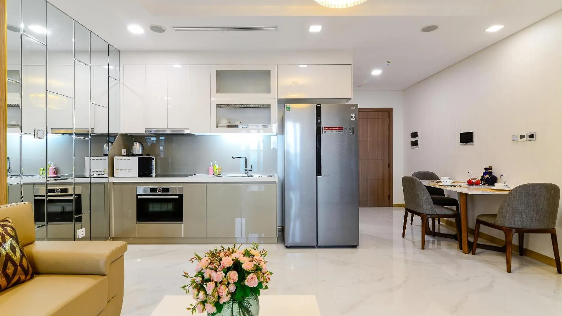 The Landmark 81 Resident Covent Garden Apartman Ho Si Minh-város 0*,  Vietnám